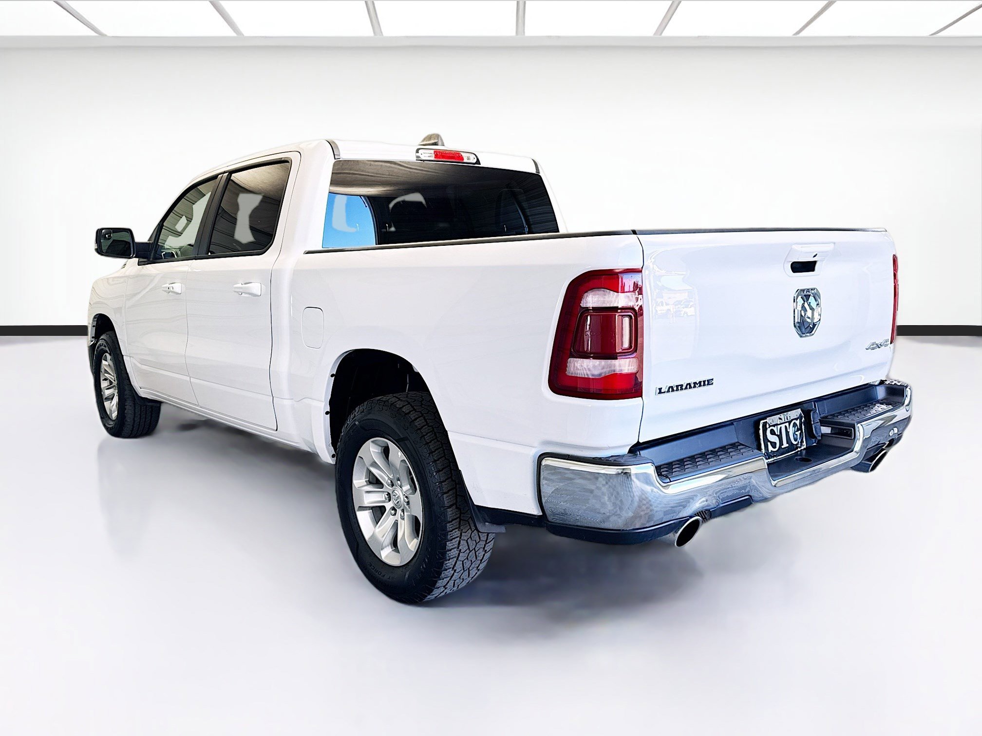 Used 2024 RAM 1500 Laramie image 6