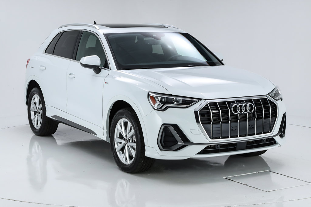 Used 2025 Audi Q3 2.0T Premium Plus w/ Premium Plus Package AWD/4WD image 61