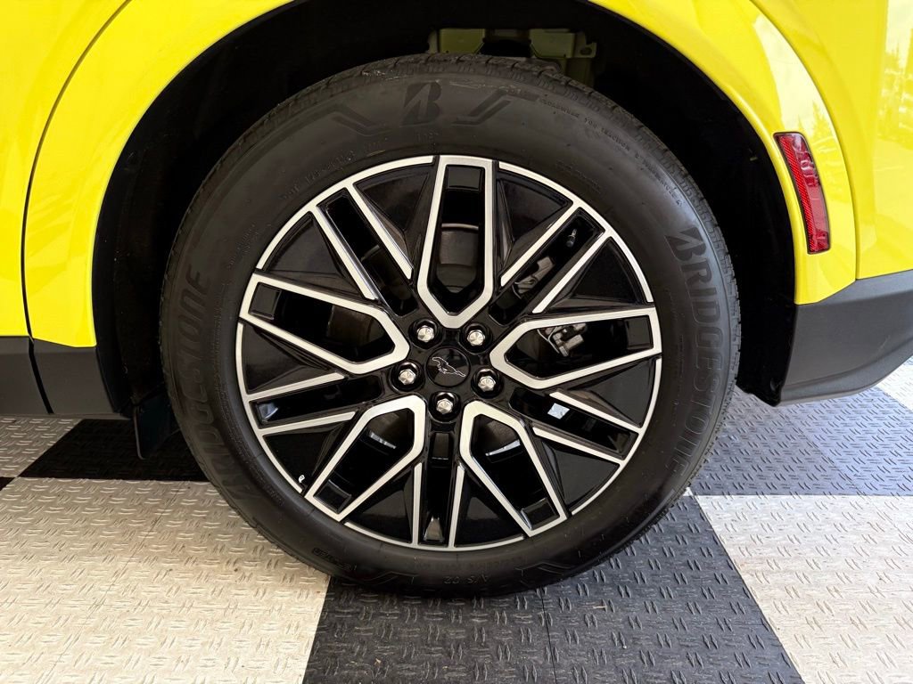 Certified 2025 Ford Mustang Mach-E Premium AWD/4WD image 12
