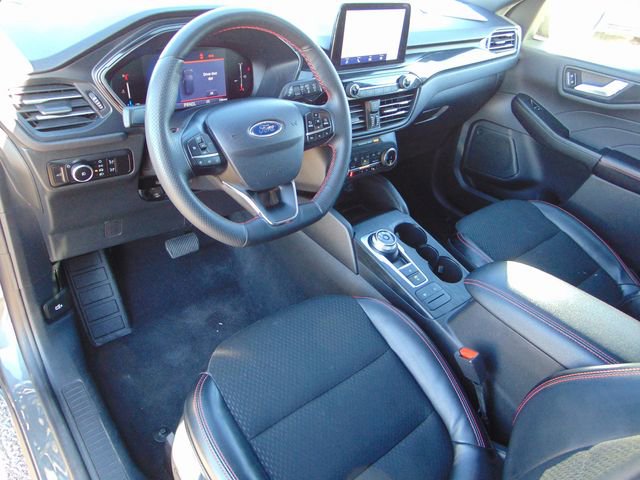 Used 2025 Ford Escape ST-Line Select image 11