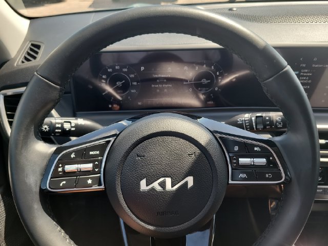 Used 2025 Kia Seltos EX w/ EX Sunroof Package FWD image 30