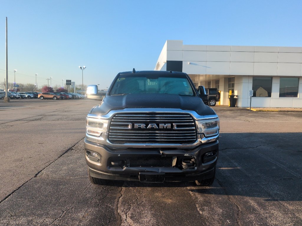 Used 2024 RAM 2500 Laramie AWD/4WD image 3