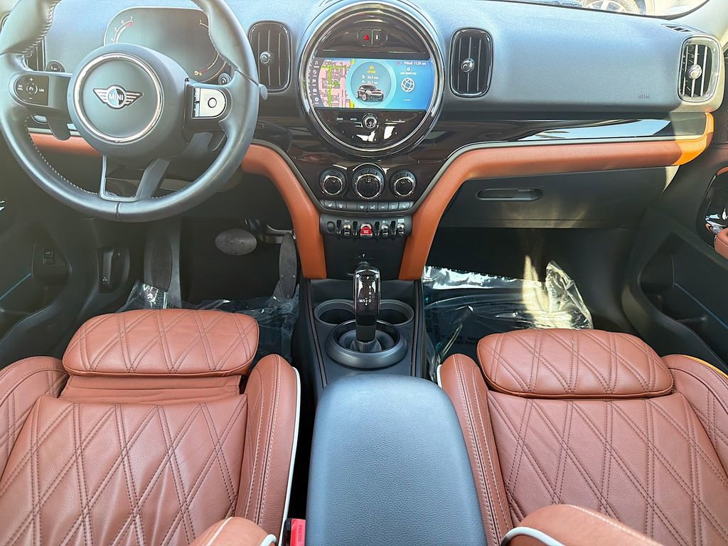 Used 2024 MINI Cooper Countryman S w/ Premium Package image 19