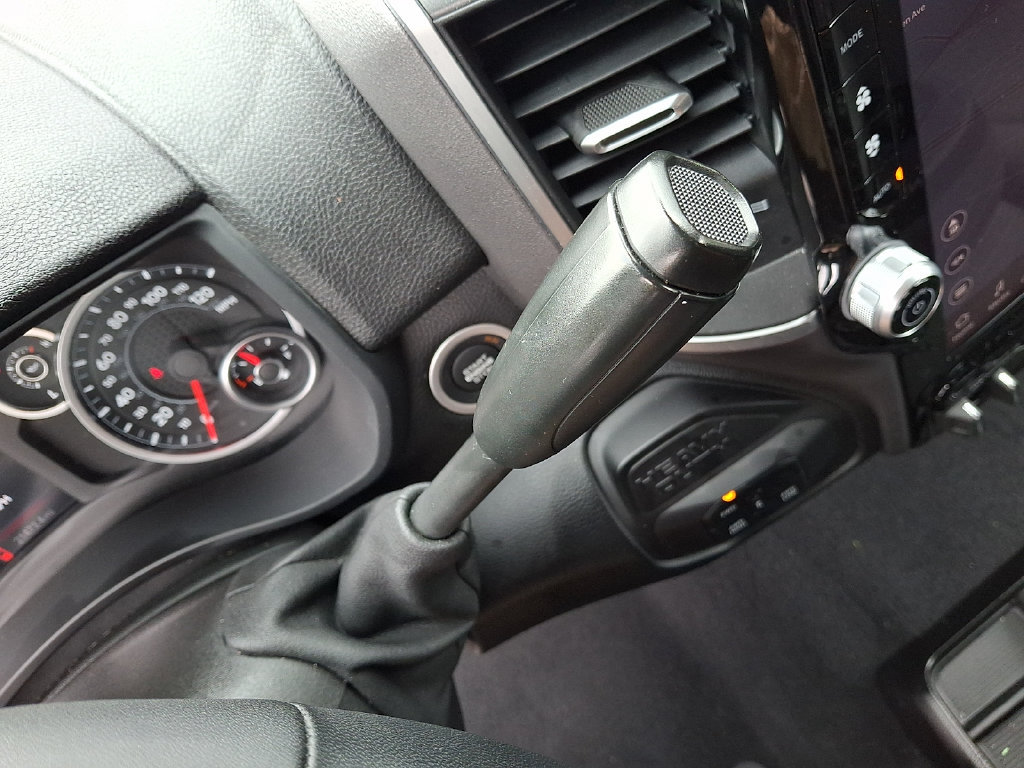 Certified 2025 RAM 2500 Big Horn AWD/4WD image 14