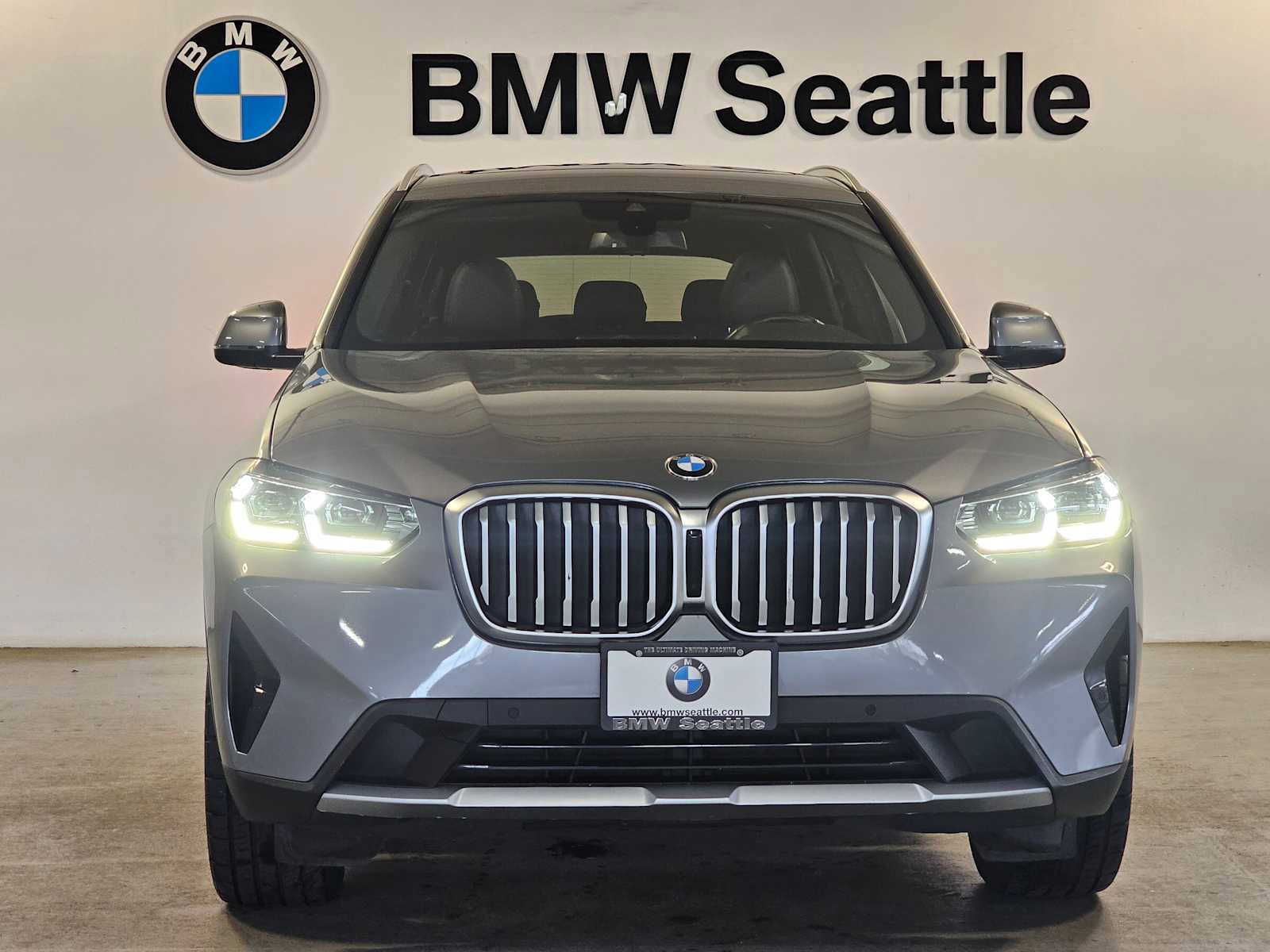 Used 2024 BMW X3 xDrive30i w/ Convenience Package image 6