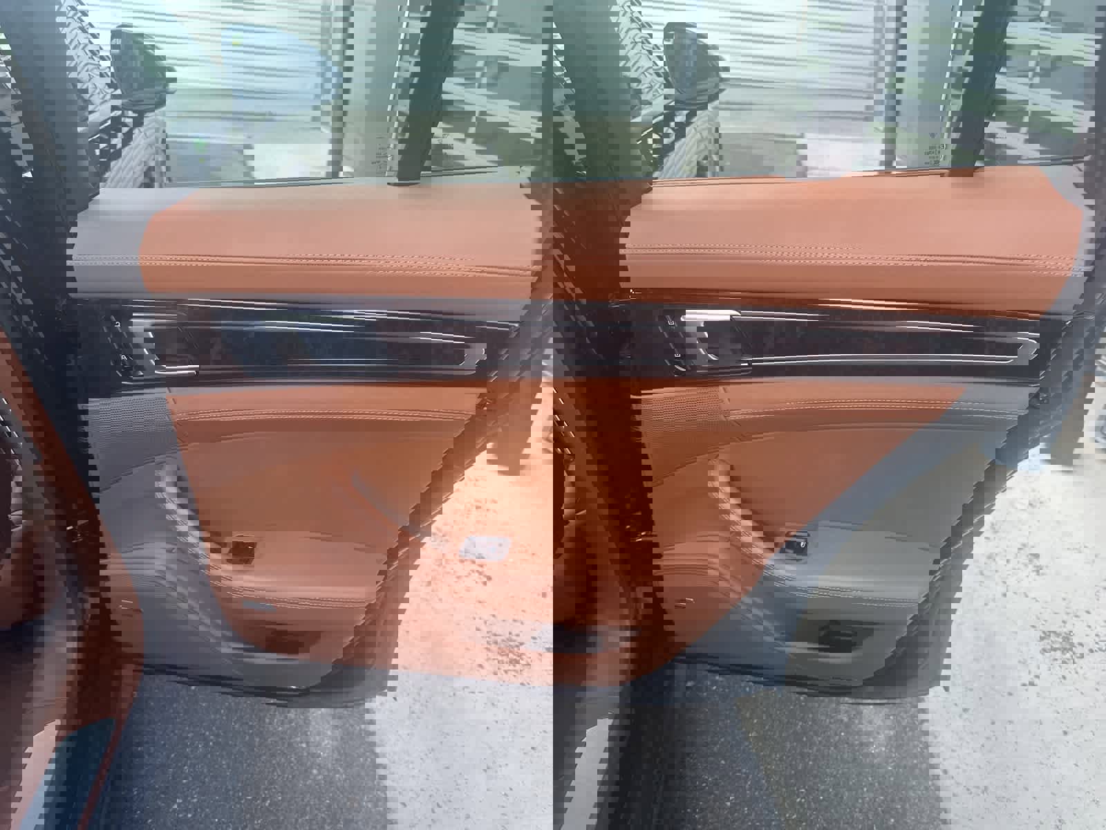 Used 2019 Porsche Panamera 4 image 16