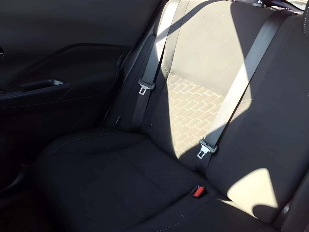 Used 2024 Nissan Kicks SV image 16