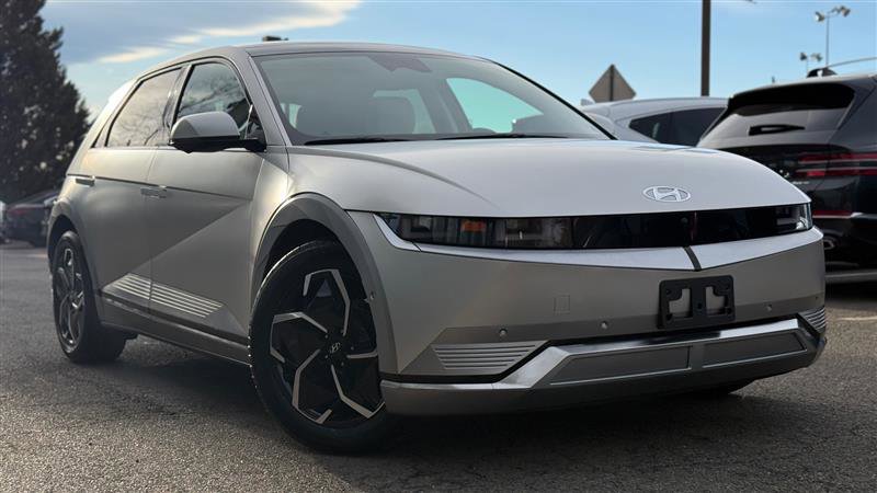 Used 2024 Hyundai Ioniq 5 Limited image 7