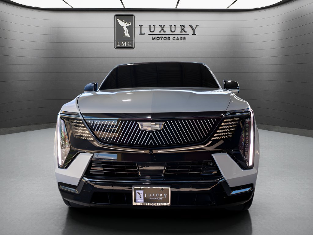 Used 2025 Cadillac Escalade IQ Sport 2 AWD/4WD image 3