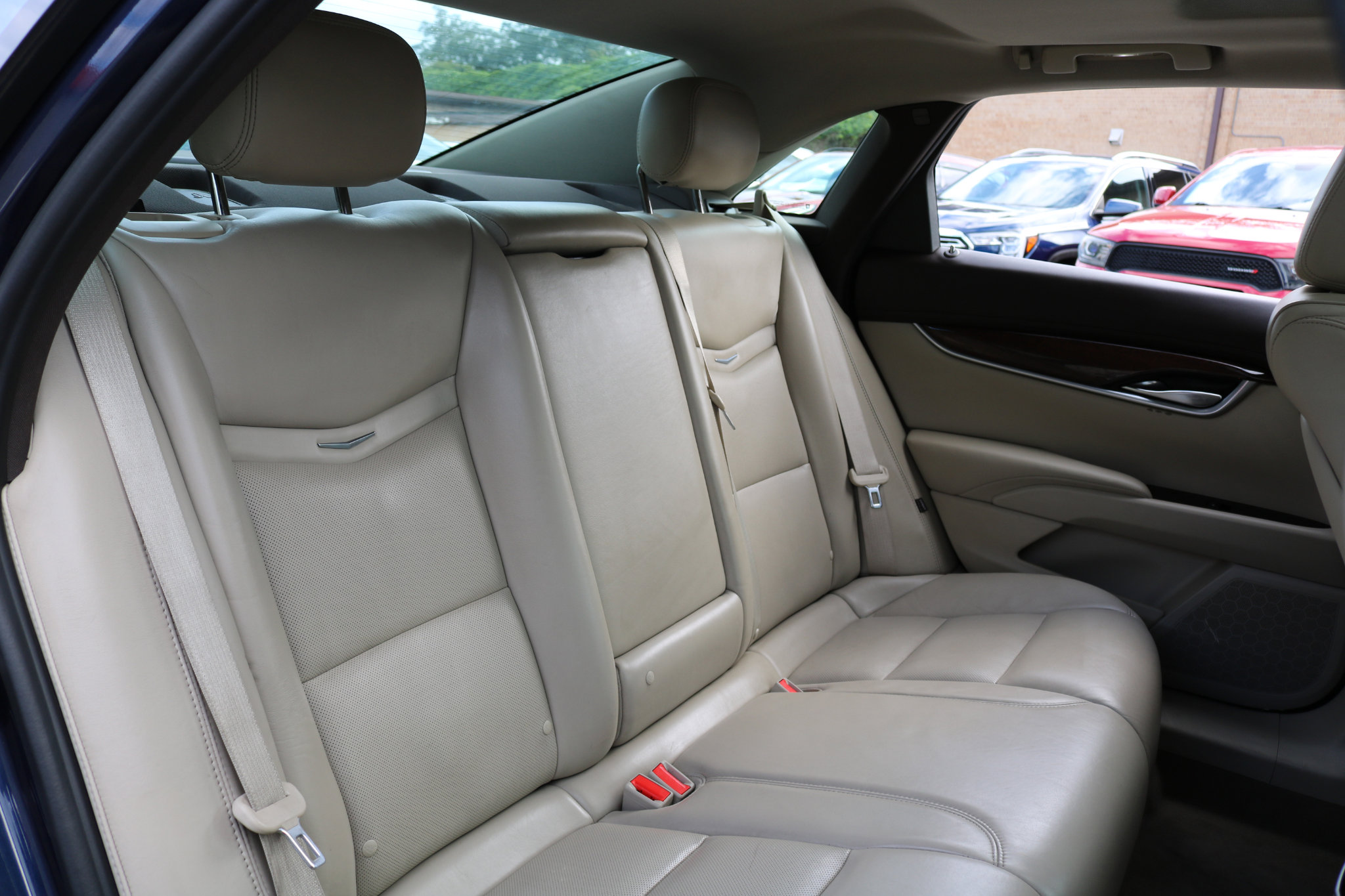 Used 2016 Cadillac XTS Luxury w/ Driver Awareness Package image 32