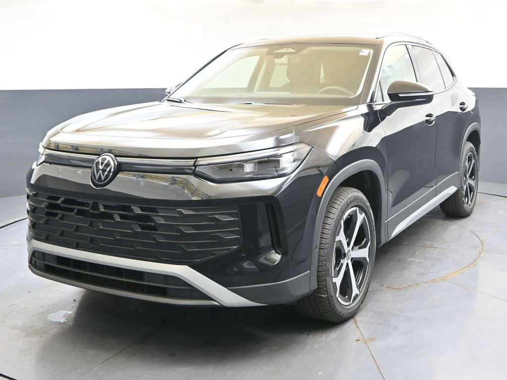 New 2026 Volkswagen Tiguan SE