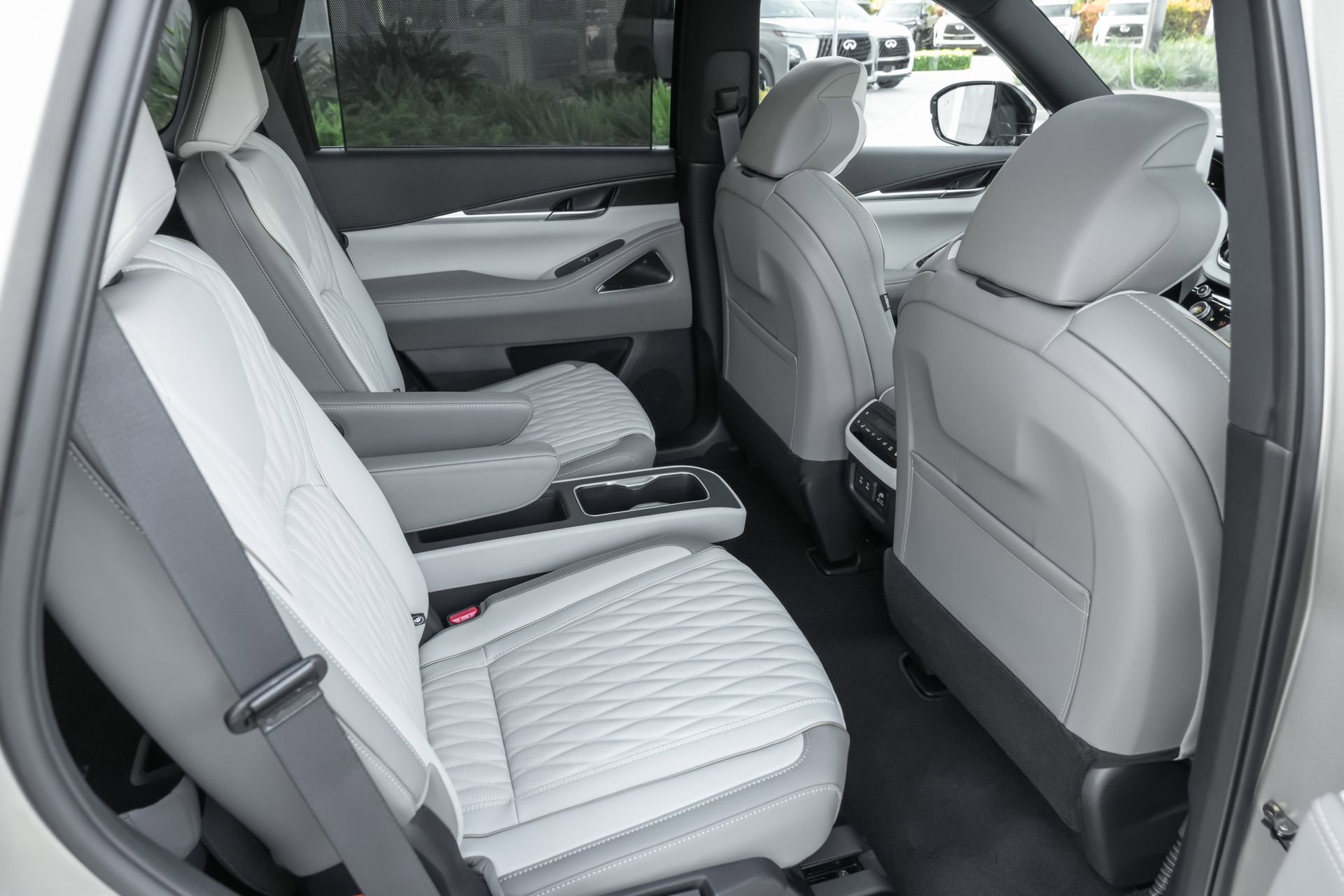 New 2026 INFINITI QX60 Autograph w/ Dark Cargo Package image 27