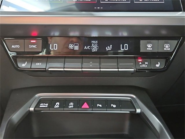 Used 2024 Audi A3 2.0T Premium image 40