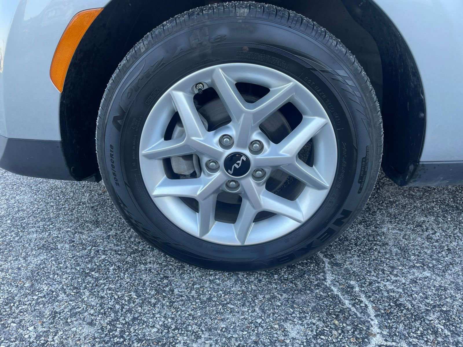 Used 2025 Kia Soul LX w/ LX Technology Package image 28