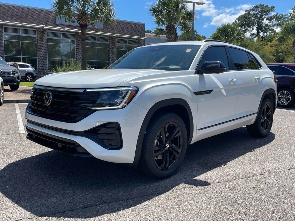 New 2026 Volkswagen Atlas Cross Sport SEL R-Line image 26