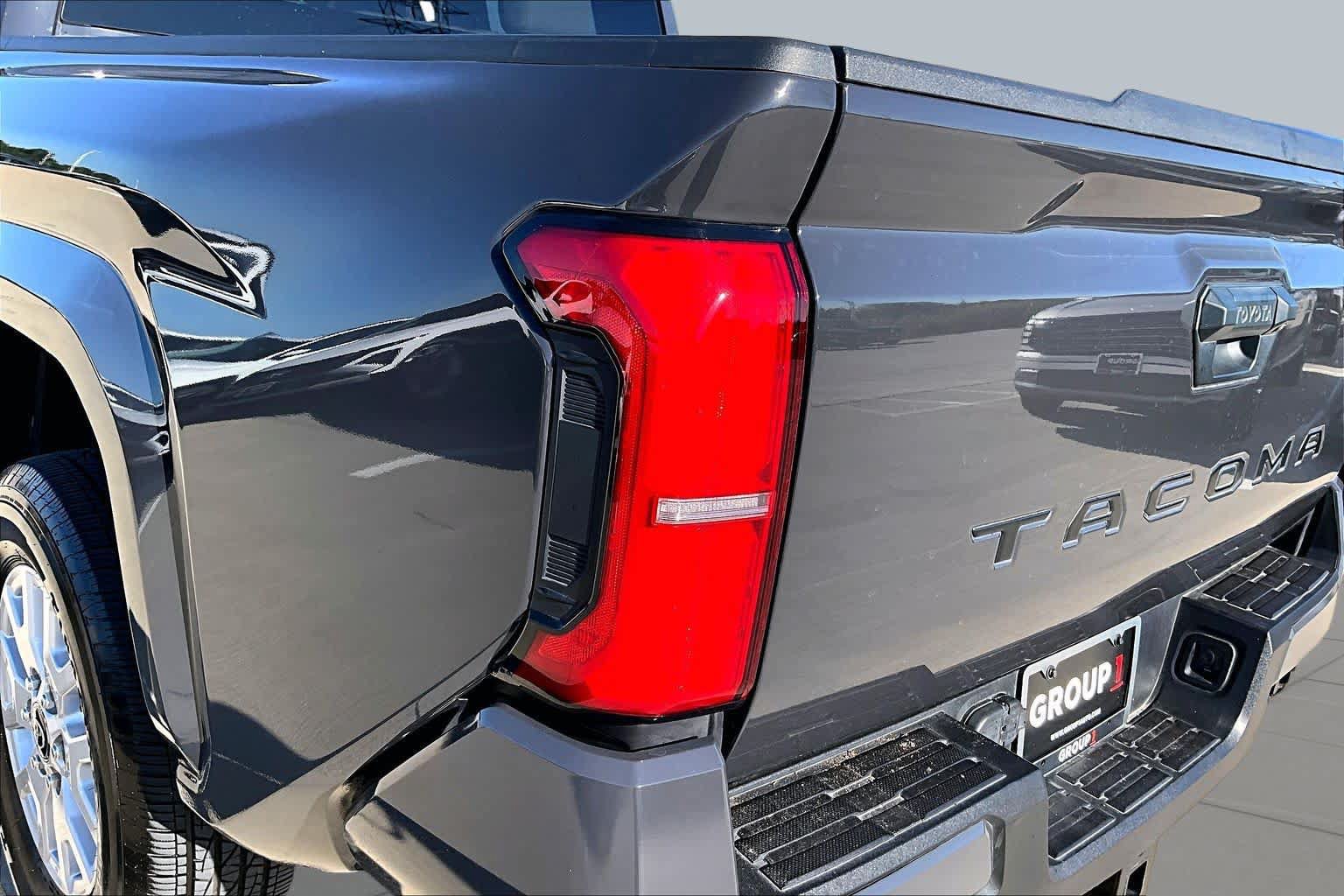 Used 2025 Toyota Tacoma SR5 RWD image 25