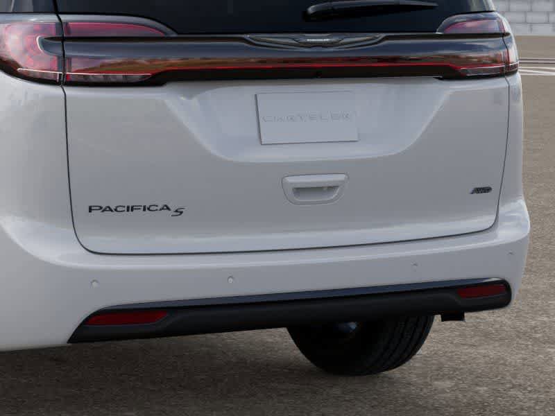 New 2026 Chrysler Pacifica Select w/ S Appearance Package AWD/4WD image 13