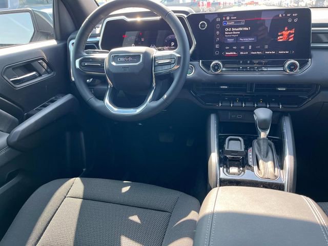 New 2025 GMC Canyon Elevation image 14