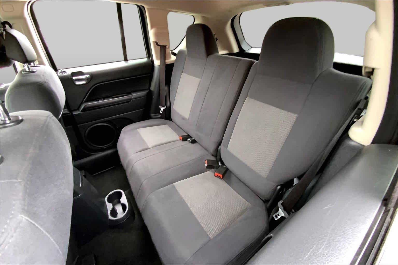 Used 2012 Jeep Compass Sport FWD image 19