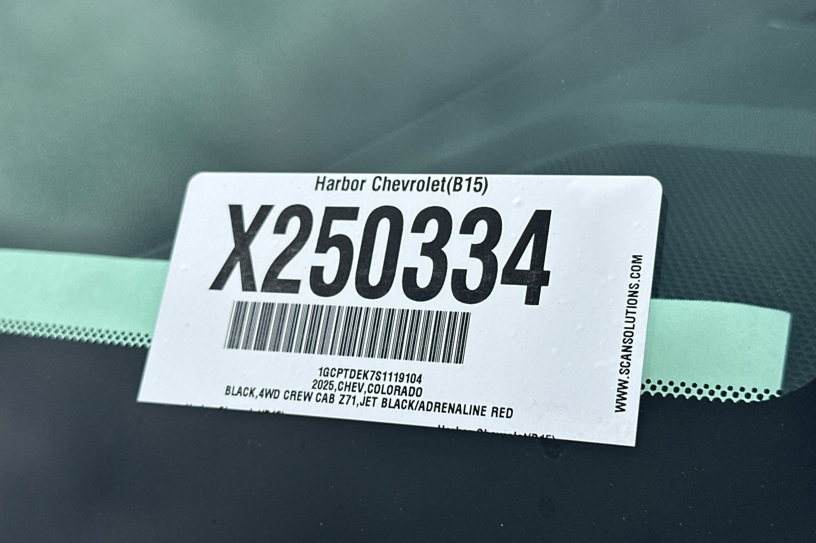 New 2025 Chevrolet Colorado Z71 w/ Midnight Edition image 32