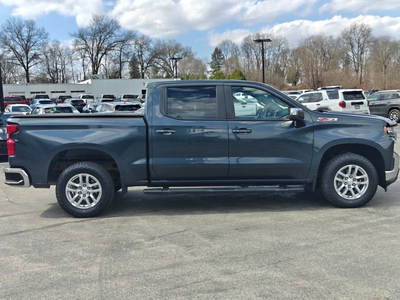 Used 2019 Chevrolet Silverado 1500 LT w/ All-Star Edition image 4