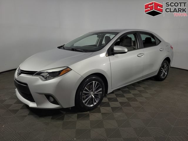 Used 2016 Toyota Corolla LE FWD image 3