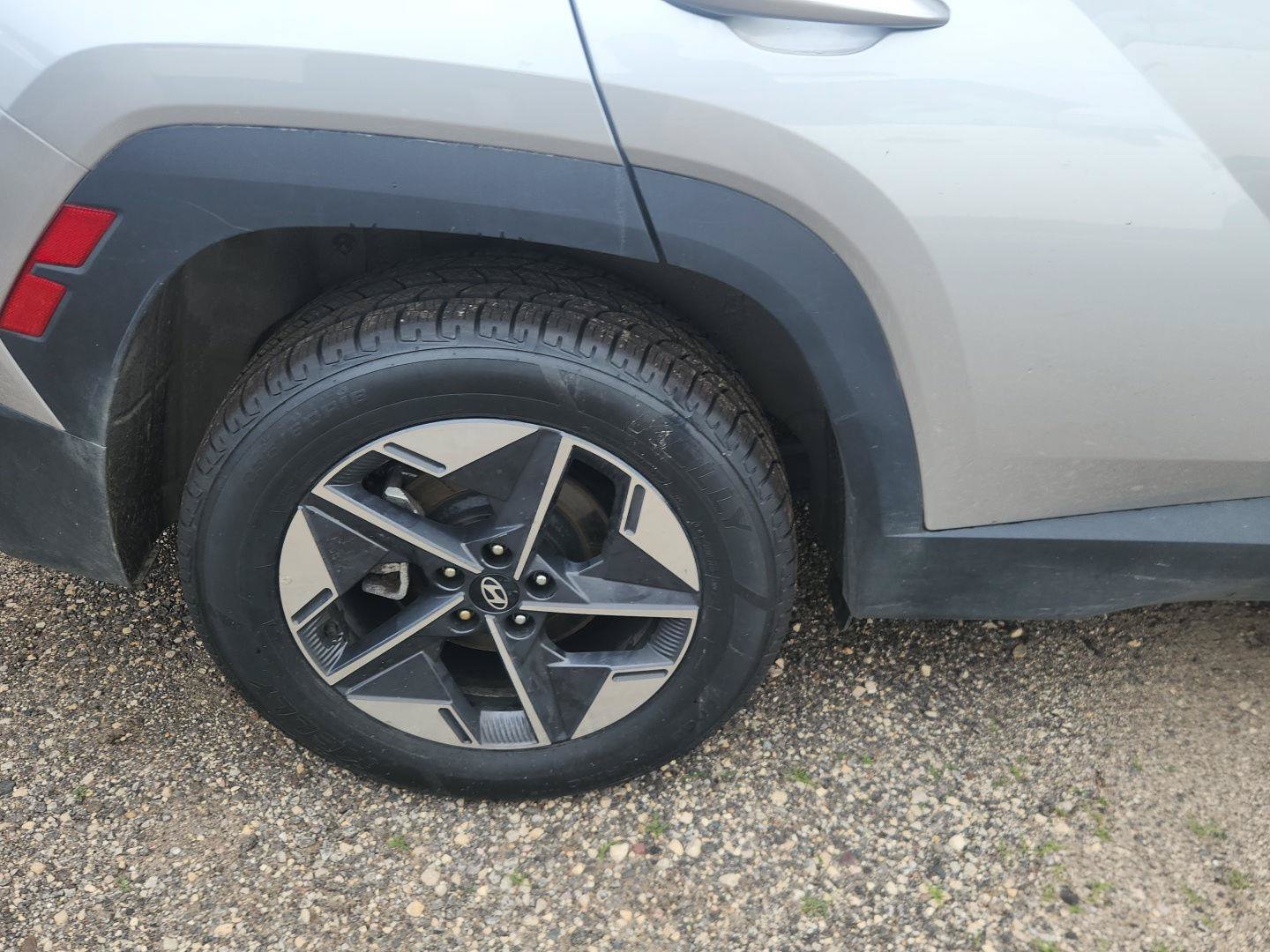 Used 2026 Hyundai Tucson SEL AWD/4WD image 3