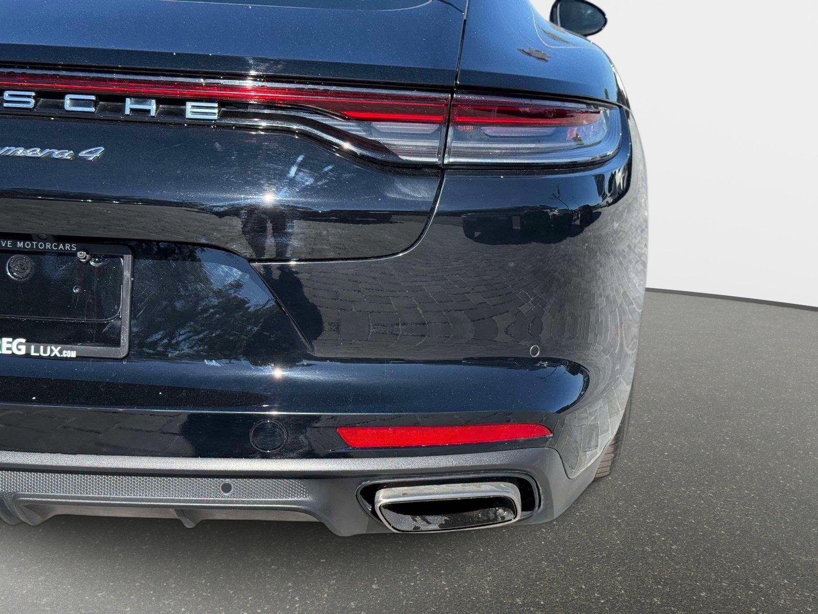 Used 2022 Porsche Panamera 4 AWD/4WD image 24