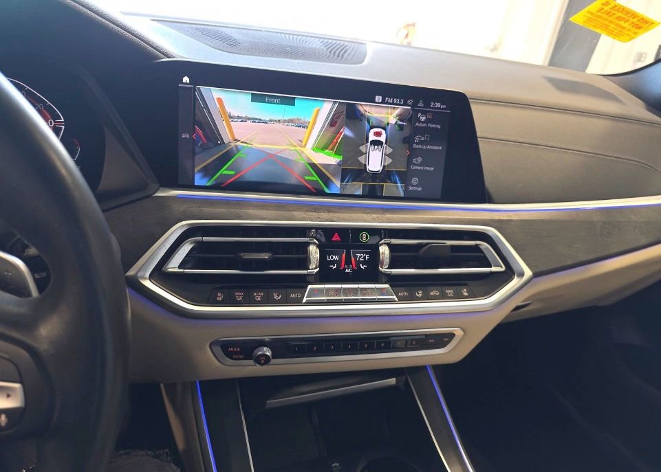 Used 2021 BMW X5 sDrive40i w/ Executive Package image 9