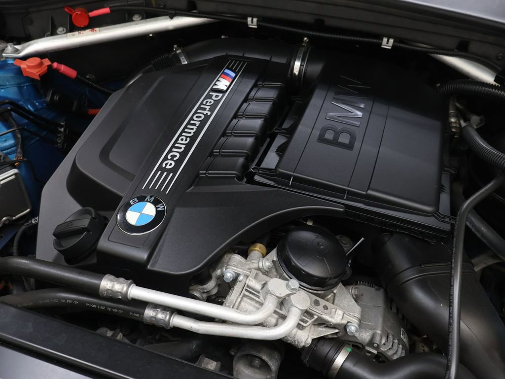 Used 2018 BMW X4 M40i image 27