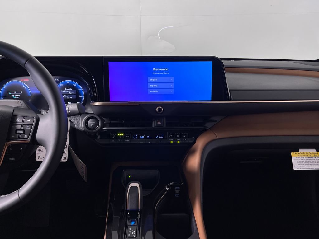 New 2026 Toyota Crown Signia AWD/4WD image 15