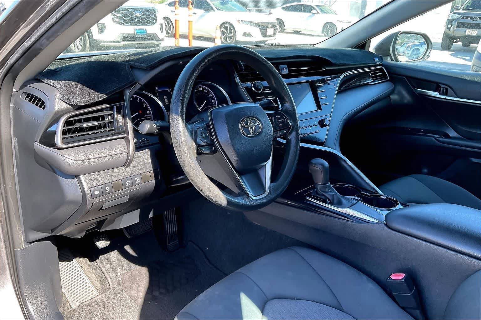 Used 2020 Toyota Camry LE FWD image 2