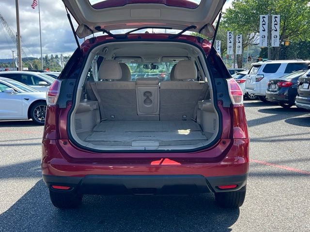 Used 2015 Nissan Rogue S AWD/4WD image 10