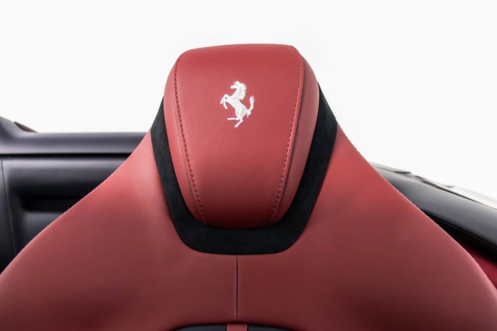 Certified 2025 Ferrari Roma Spider image 46