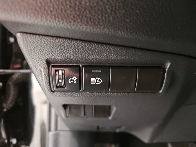 Certified 2023 Toyota Corolla Cross LE image 18