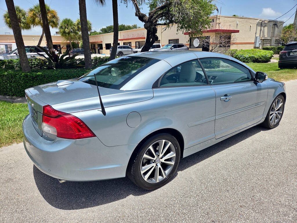 Used 2012 Volvo C70 T5 FWD image 9
