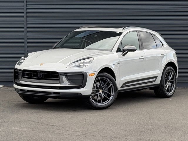 New 2026 Porsche Macan Turbo video 1
