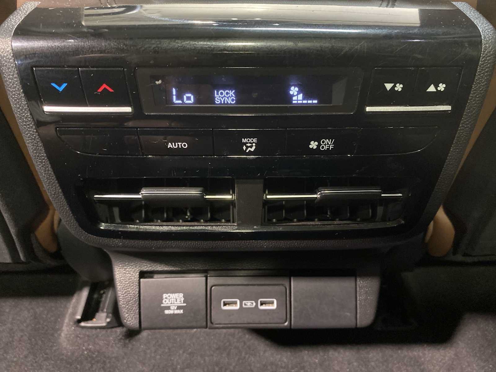 Certified 2024 Acura MDX SH-AWD w/ Technology Package image 25