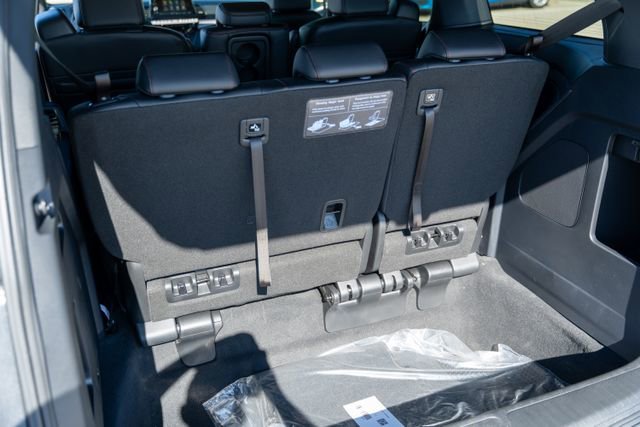 New 2026 Honda Odyssey Sport-L image 18