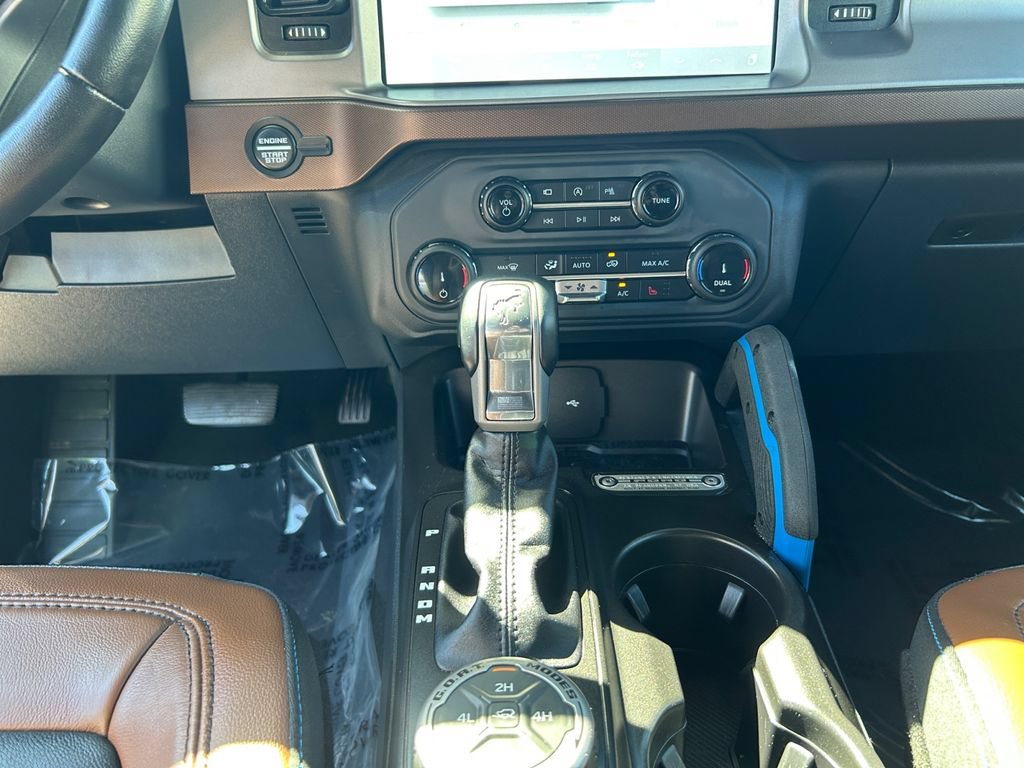 Used 2022 Ford Bronco Outer Banks AWD/4WD image 14