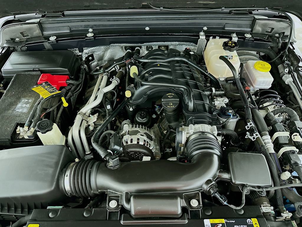 Certified 2024 Jeep Wrangler Sport S image 41