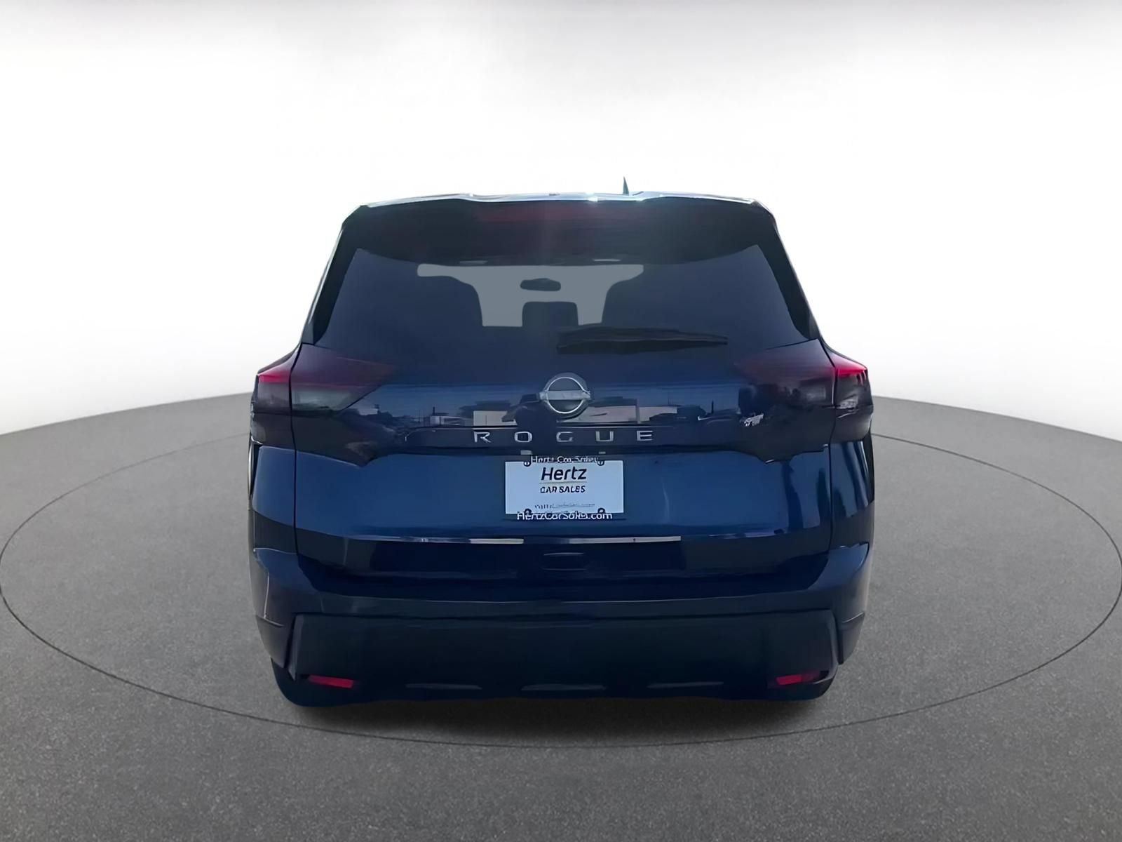 Used 2025 Nissan Rogue SV FWD image 12