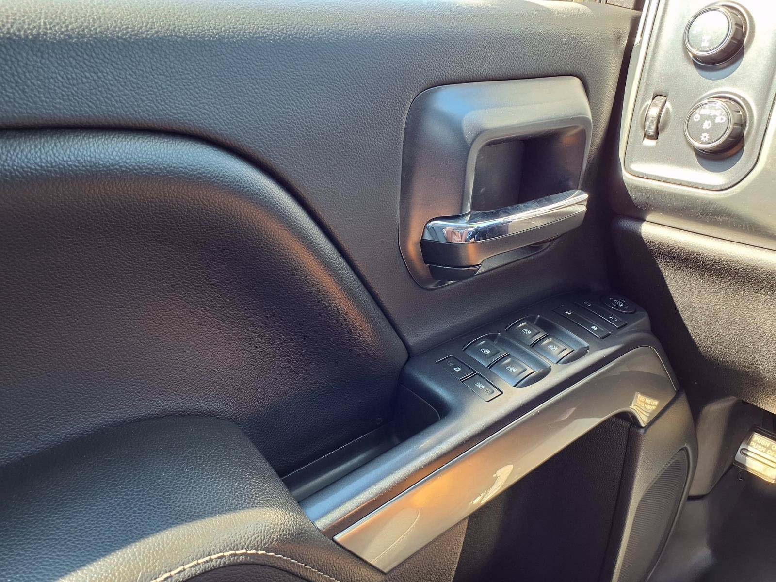 Used 2015 Chevrolet Silverado 1500 LT w/ All Star Edition AWD/4WD image 17