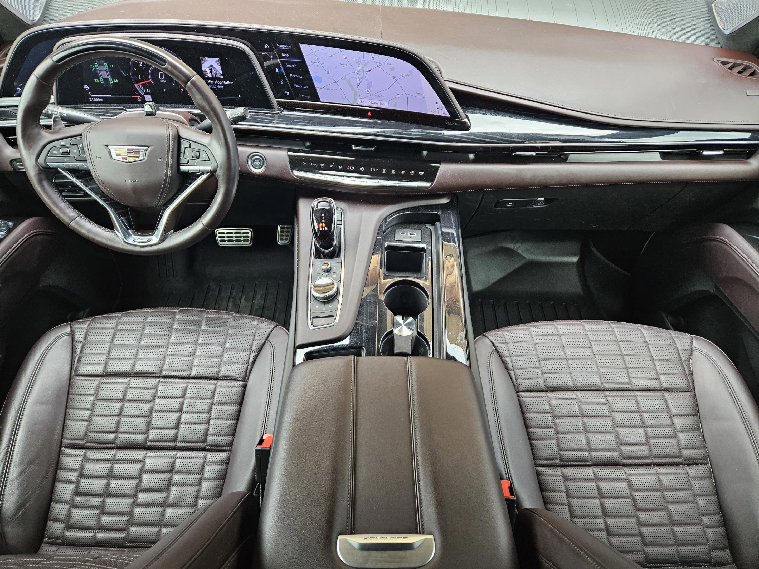 Used 2024 Cadillac Escalade V w/ LPO, ONYX Package AWD/4WD image 23