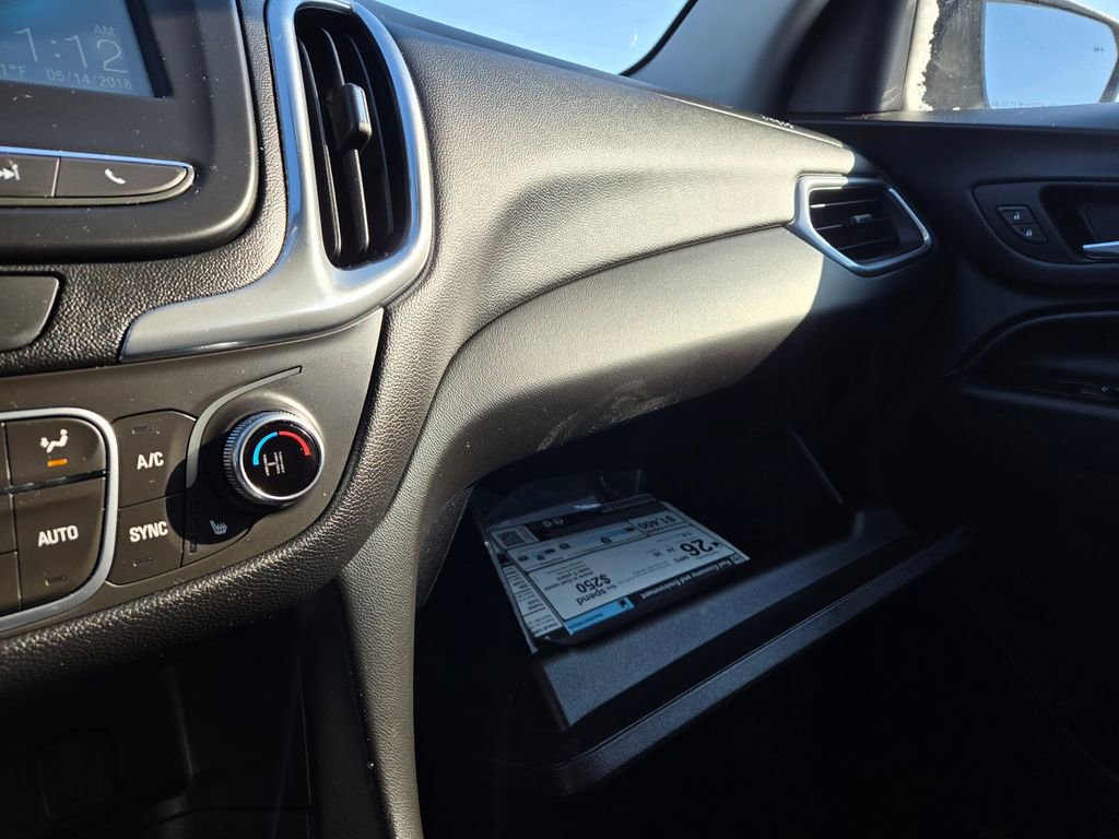 Used 2018 Chevrolet Equinox LT image 13