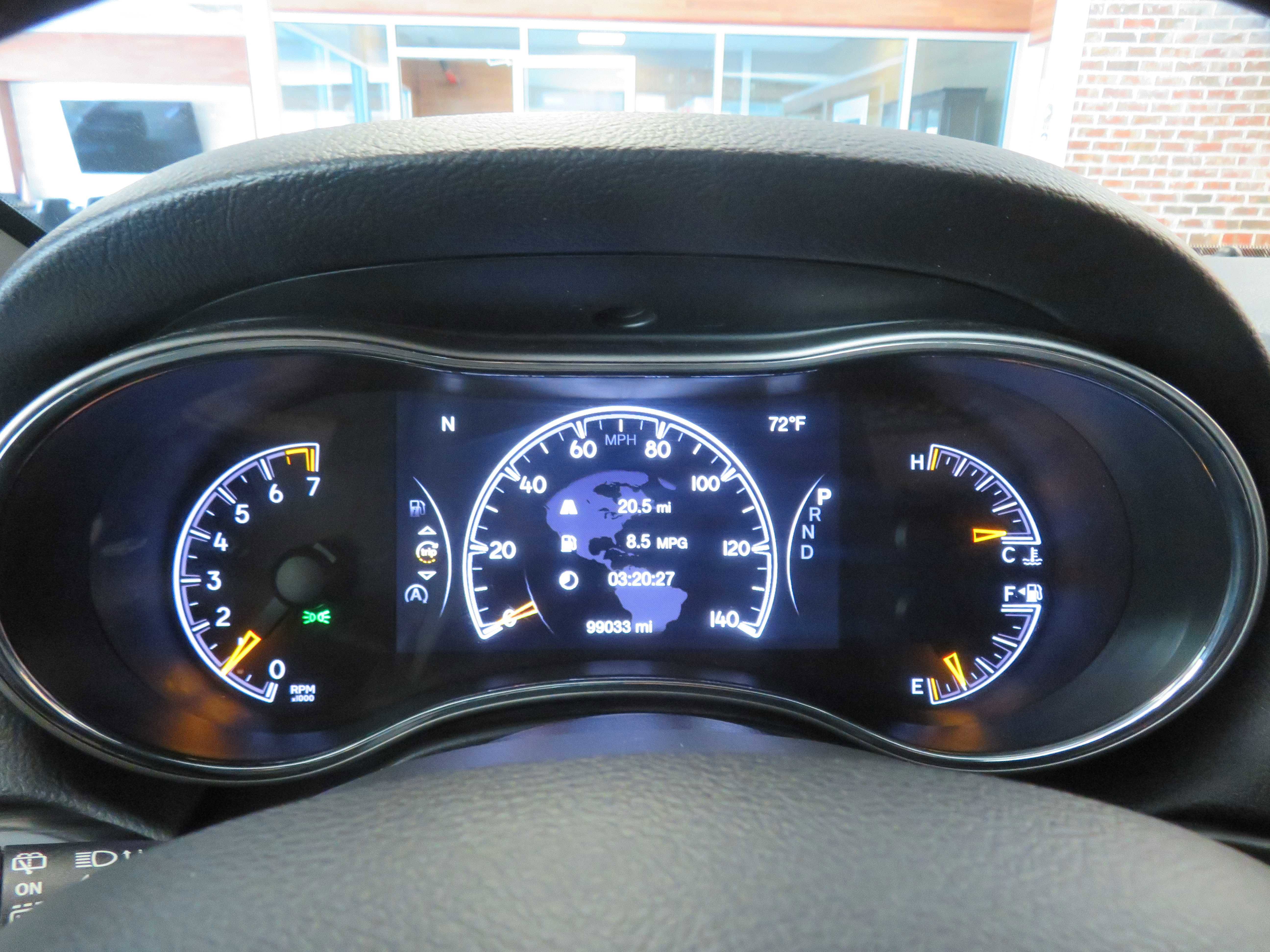 Used 2020 Jeep Grand Cherokee Limited w/ Trailer Tow Group IV image 31