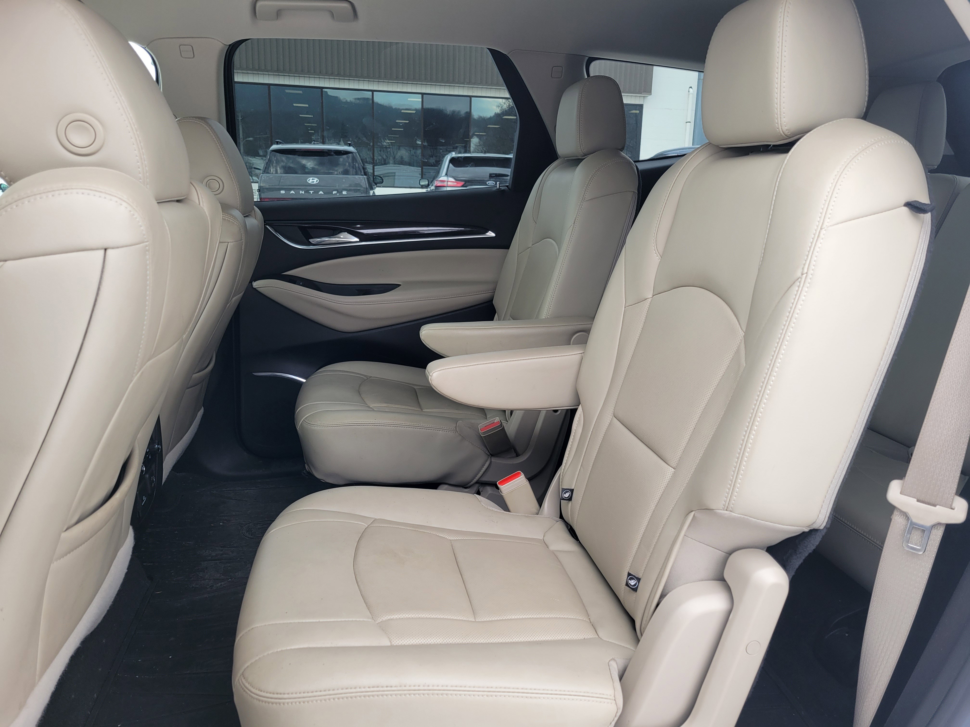 Used 2019 Buick Enclave Premium image 9
