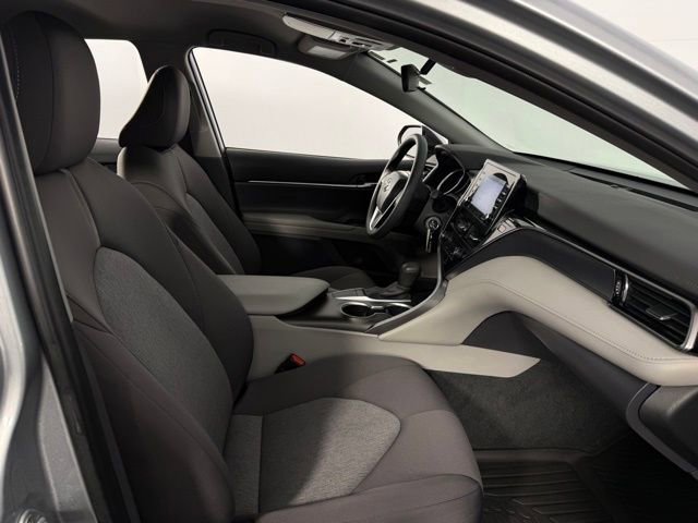 Used 2023 Toyota Camry LE image 15
