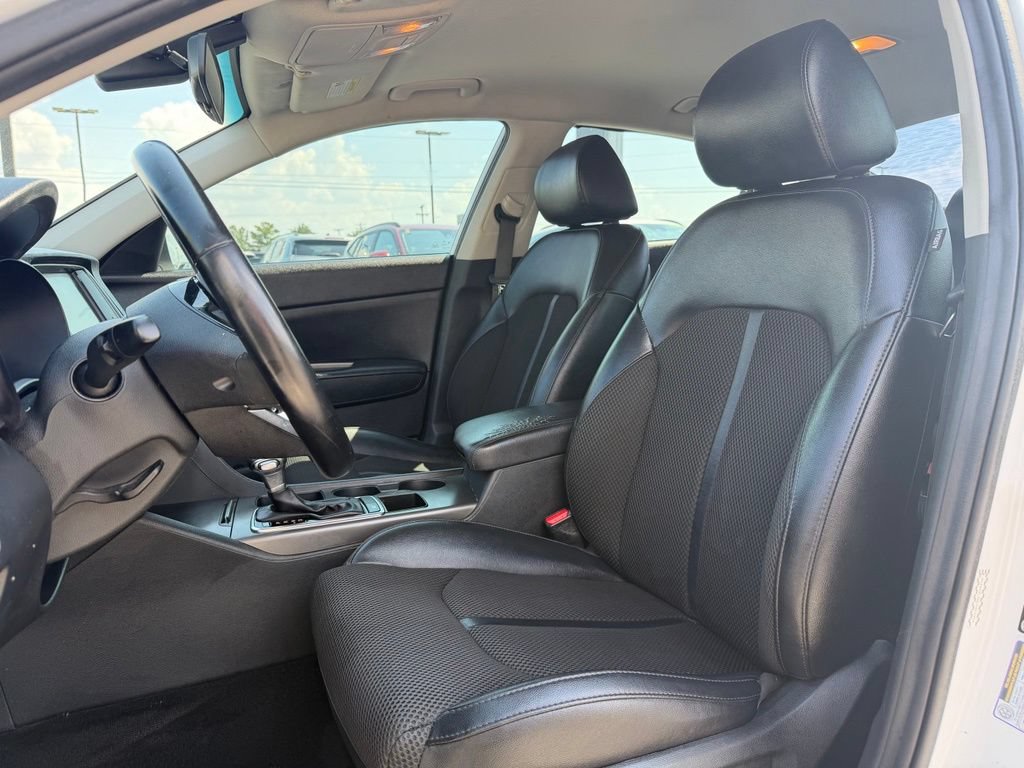 Used 2020 Kia Optima S FWD image 10