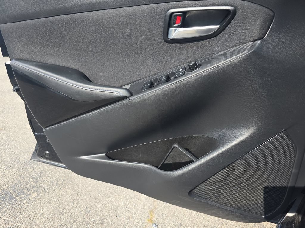 Used 2016 Scion iA FWD image 23